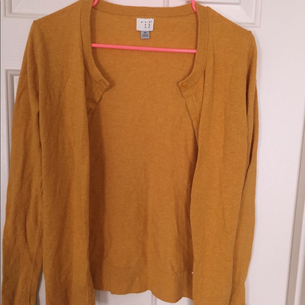 Mustard yellow cardigan